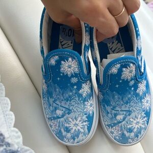 Brand new Vans Blue Snowflake Slip Ons 10.5Toddler but recommend for size9-9.5
